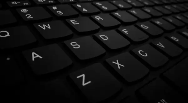 Jak zmienić kolor klawiatury w laptopie Acer - proste metody i porady