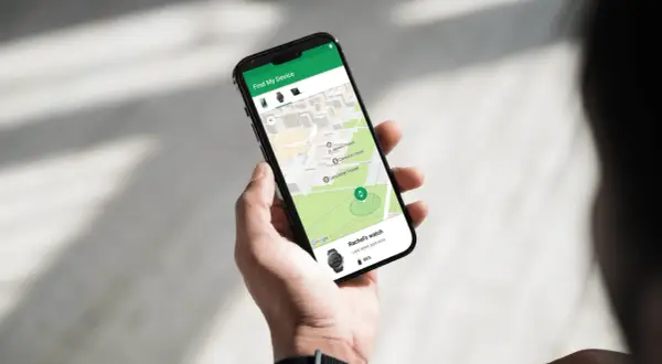 Jak namierzyć zgubiony telefon za darmo? Aplikacja "Find My Device" na smartfonie pokazuje lokalizację zgubionego zegarka.